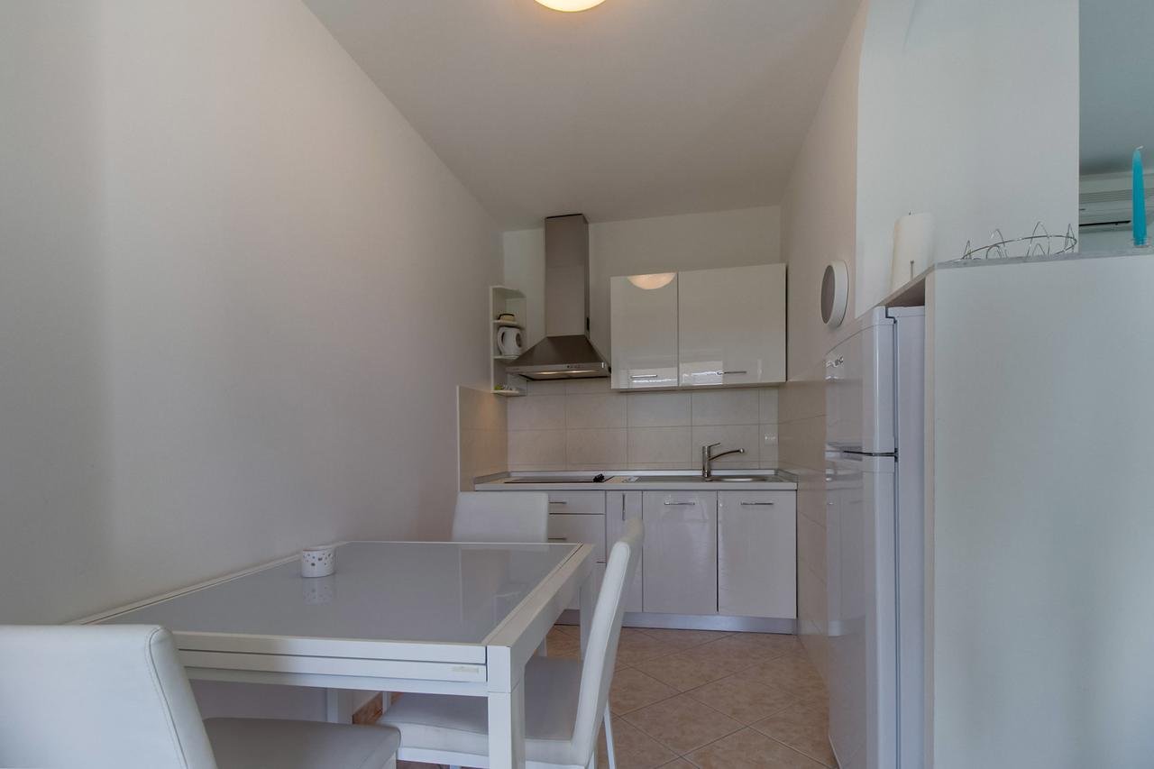 Apartments Del Sole Нерезине Номер фото