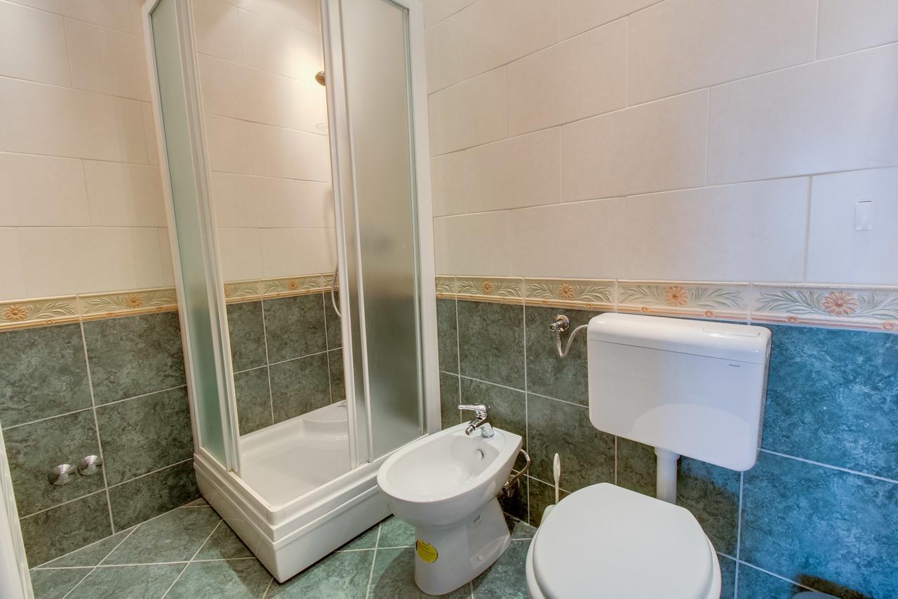 Apartments Del Sole Нерезине Номер фото